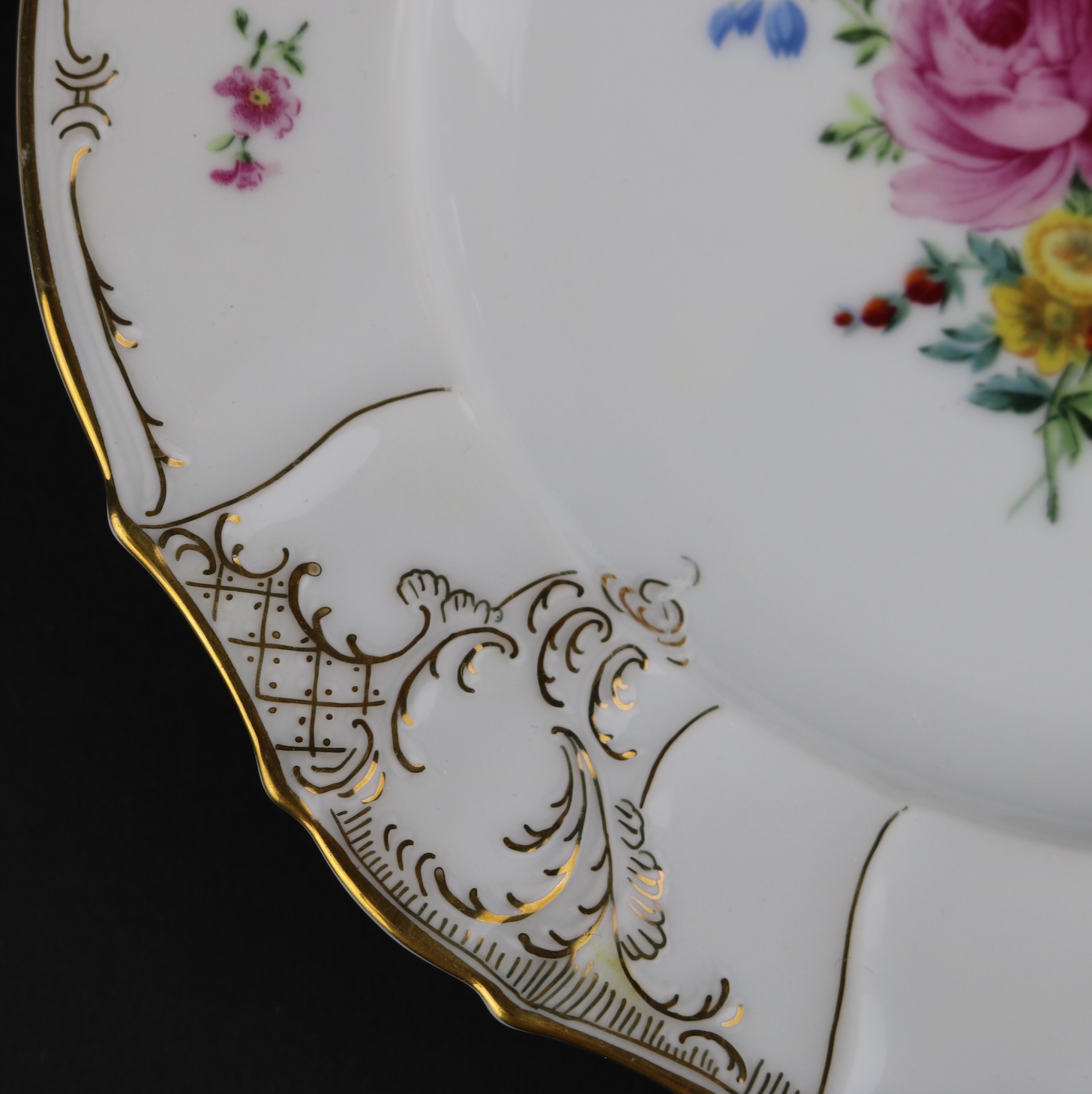 Porcelain restoration